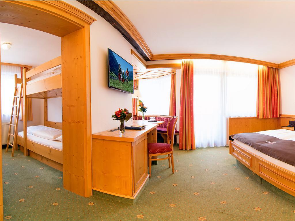 Alpenhotel Tirolerhof Neustift im Stubaital Exterior foto